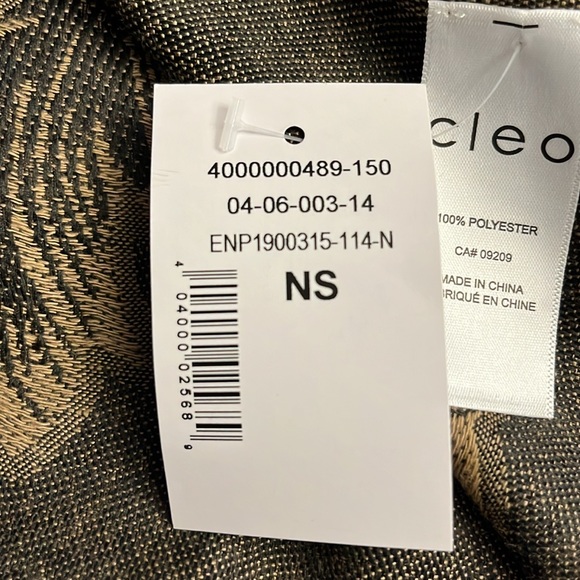 Cleo Scarf - Picture 7 of 7